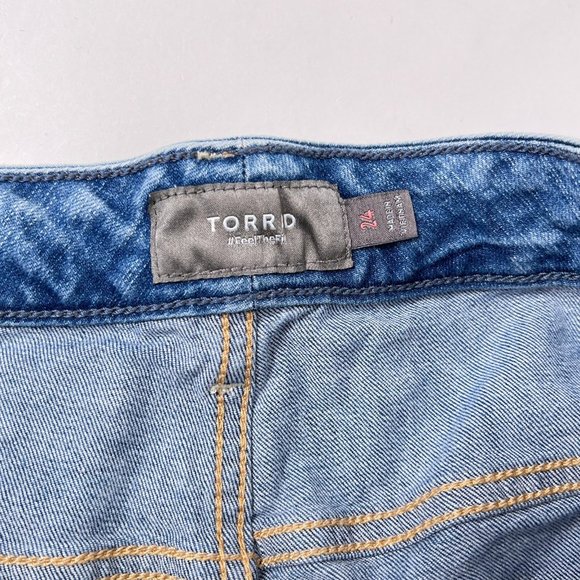 Torrid Blue Denim Distressed Cut Off Stretch High Rise Womens Shorts Size 24 - Picture 6 of 8